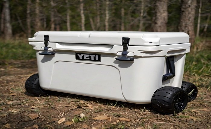 yeti cooler with wheels